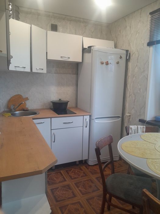 Продам 3 комнатную квартиру, 9 мкр