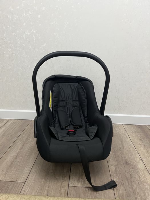 Новая детская коляска