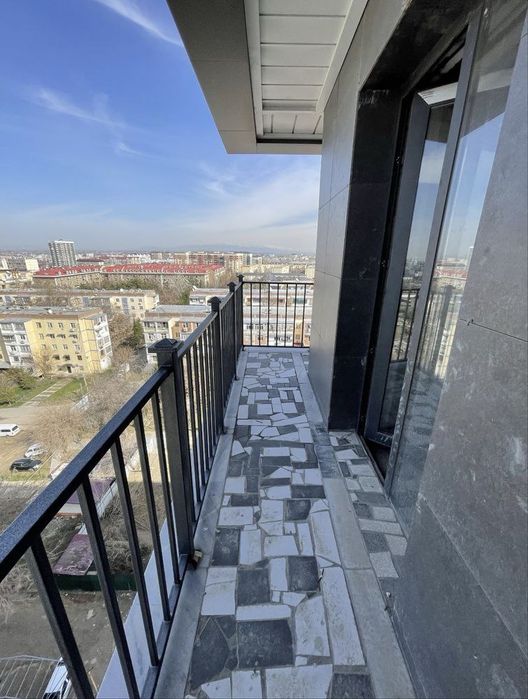 Юнусабад 4ком.коробка квартира продаётся!