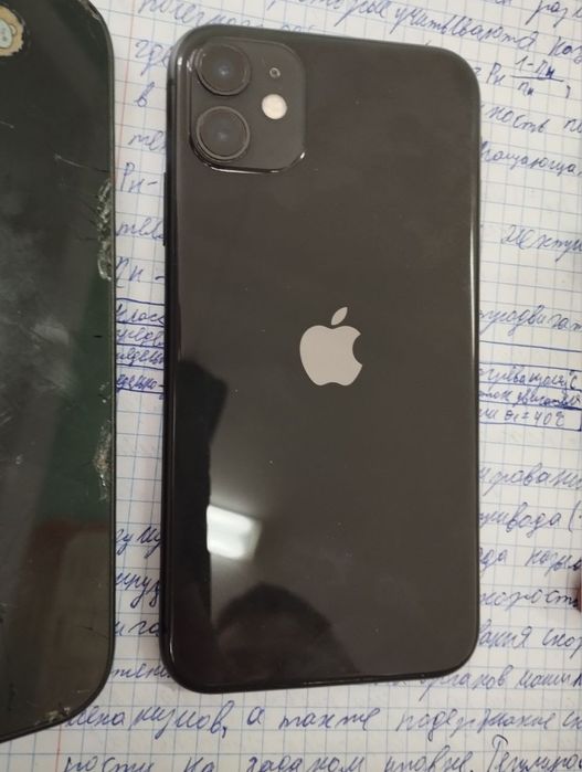 IPhone 11 черного цвета обмен на комп