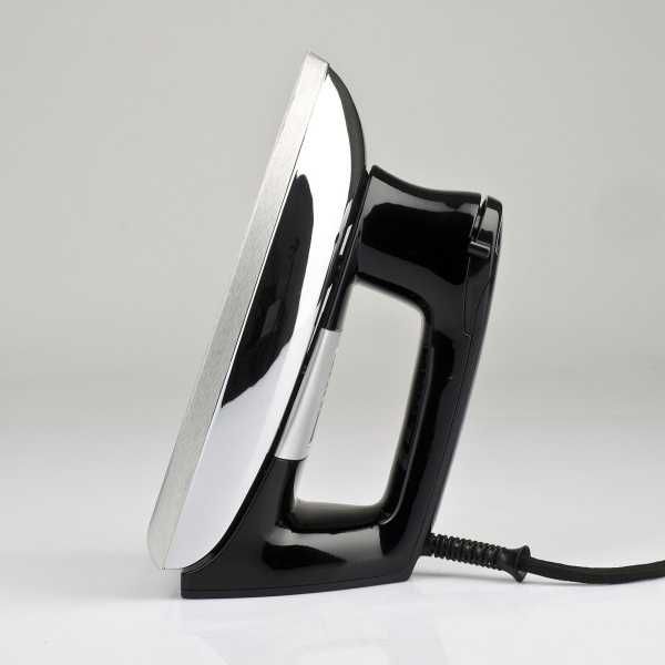 Ютия Girmi, ST91, 900W, Гладеща повърхност от алуминий, Черен/ Инокс