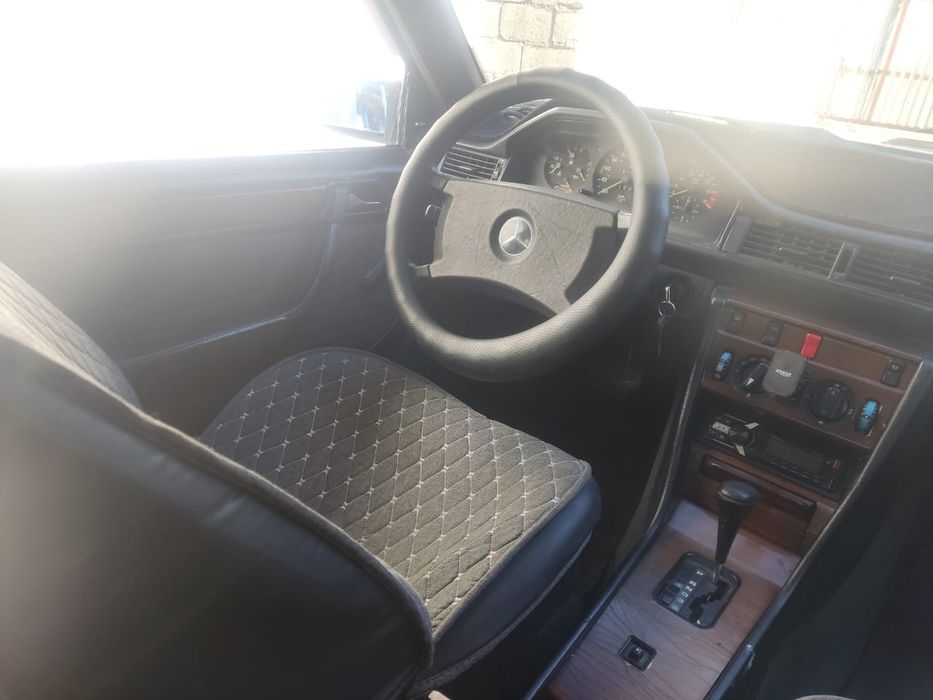 Продам мерседес е 230