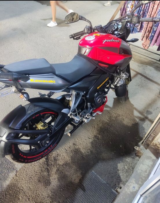 Мотоцикл BAJAJ PULSAR NS 200
