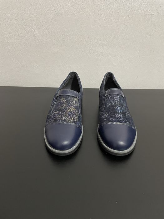 Pantofi dama, din piele, marimea 37(24 cm), bleumarin, noi