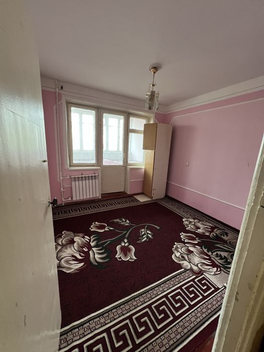 Ноҳол ресторанини орқасида  учинчи этаж уч хона