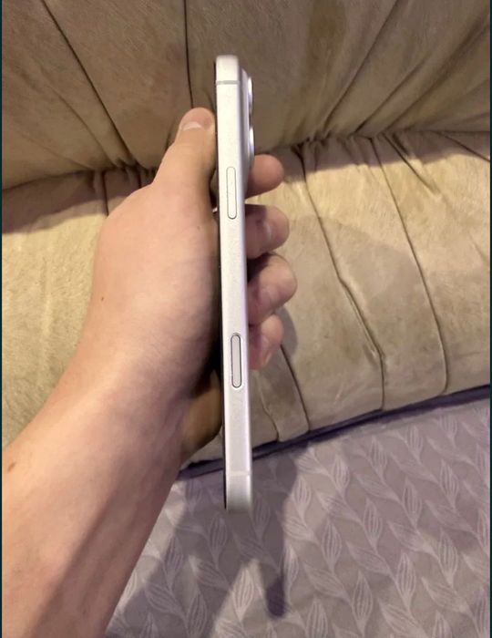 Сатамын iPhone 17 Pro Мах, жанадай, тек криптовалюта