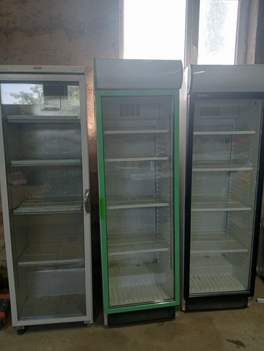 Холодильник витринный