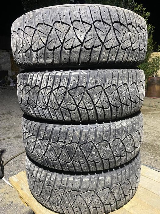Зимние шины 195/65/R15
