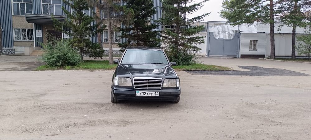 Продам Мерседес w124