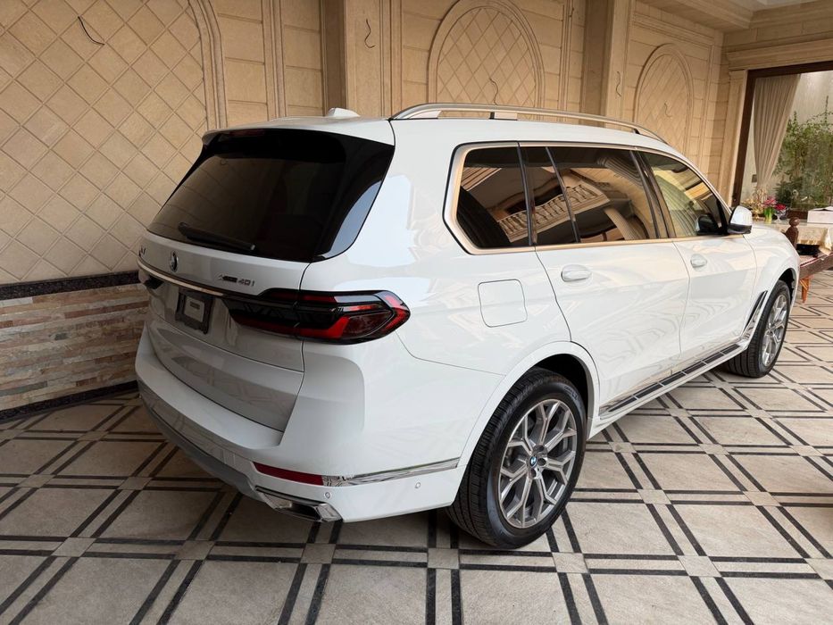 Продается BMW X7 2025