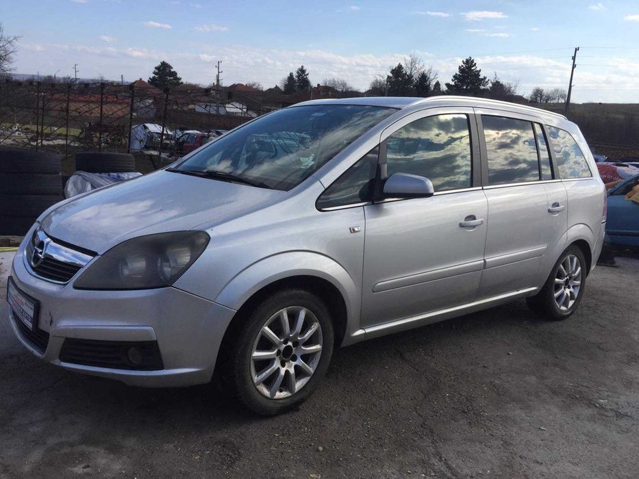 Опел Зафира Б Само на части Opel Zafira В