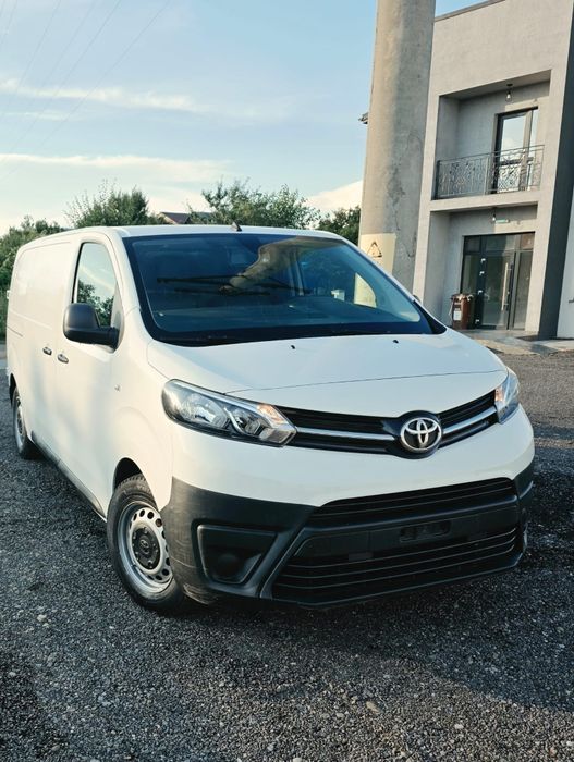 TOYOTA Proace 2020 — imagine 2