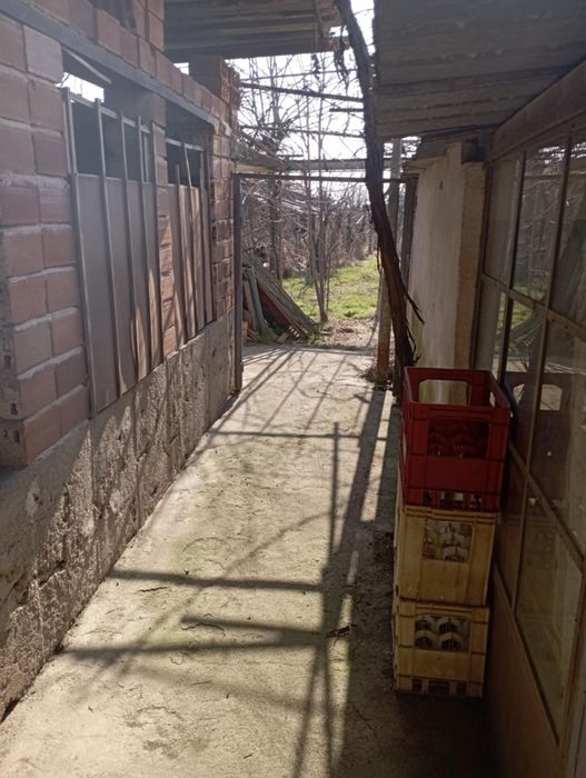 Къща с двор с.Бегово