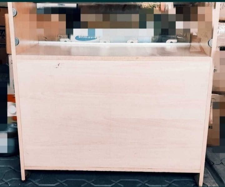 Витрины разные, для посуды/ювелирки, б/у