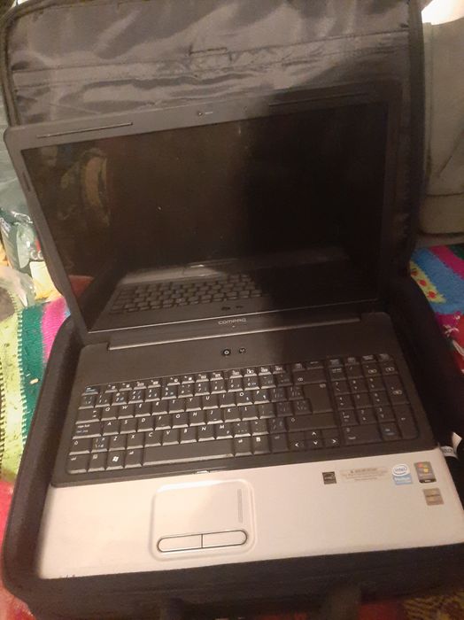 Laptop de vânzare