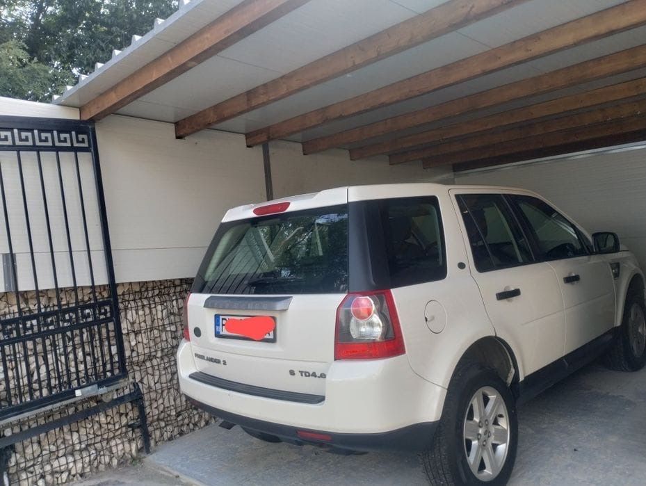Land Rover Freelander 2