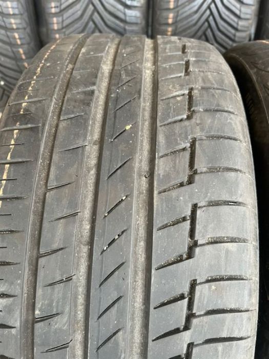 vând 2 anvelope 245/40/19 continental de vară ca noi