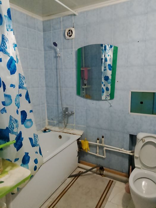 Продам двух комн квартиру