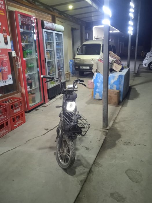 Sport bike  sotiladi holati yaxshi minilgan narxhi kelishamiz