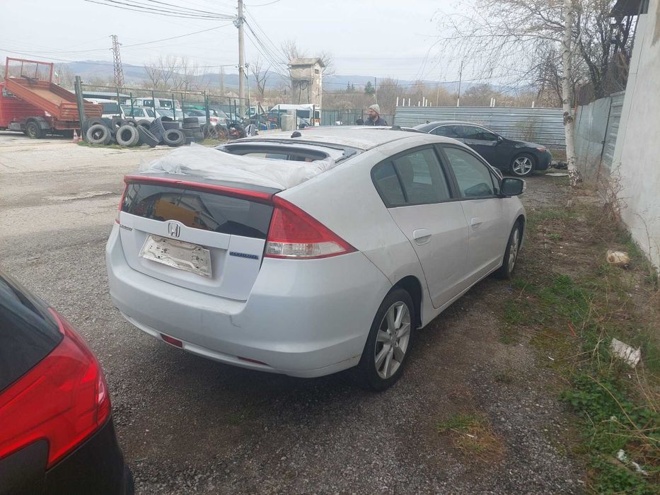 Honda Insight 1.3 i-VTEC, Хонда Инсигхт на части!
Септември 2010