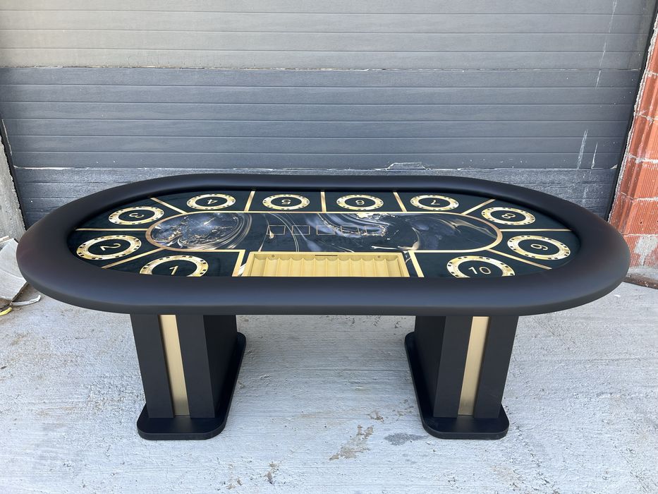 Masa poker atipica CustomTables.eu mese poker la comanda logo tau