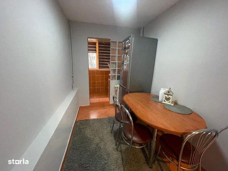 Apartament spatios 2 camere, zona Valea Rosie - aproape de Piata