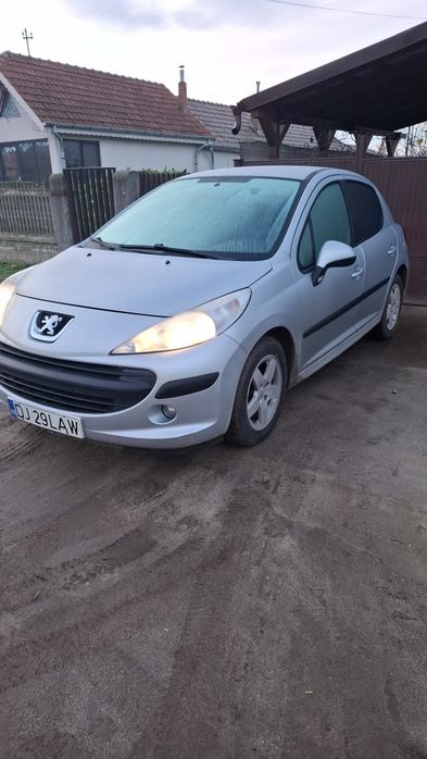 Peugeot 207, Benzina + GPL