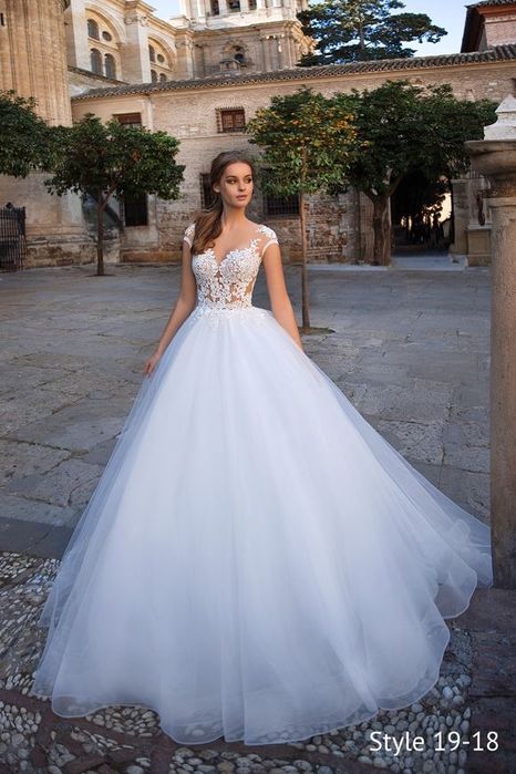 Rochie mireasa Giovanna Alessandro marime 38, voal inclus, ca nou