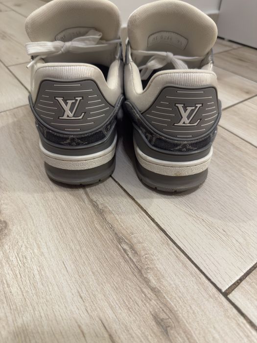 Lv traineri gri 43