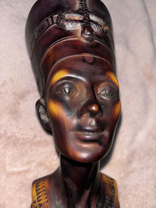 Statuetă decorativă Nefertiti – Egipt Antic