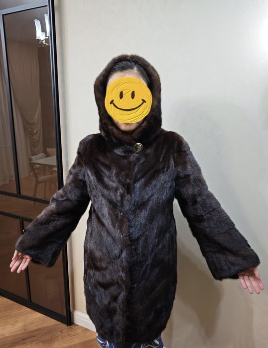 Продам норковую шубу