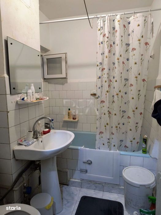 3 camere, et 1/10, anvelopat-Drumul Taberei, Frigocom