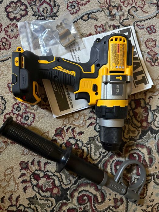 Шуруповерт DeWALT (только инструмент)