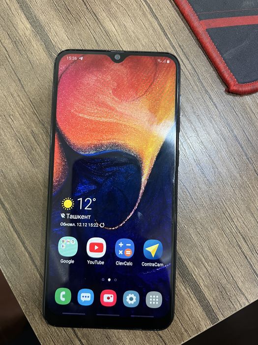 Samsung A50 telefon sotiladi arzon.