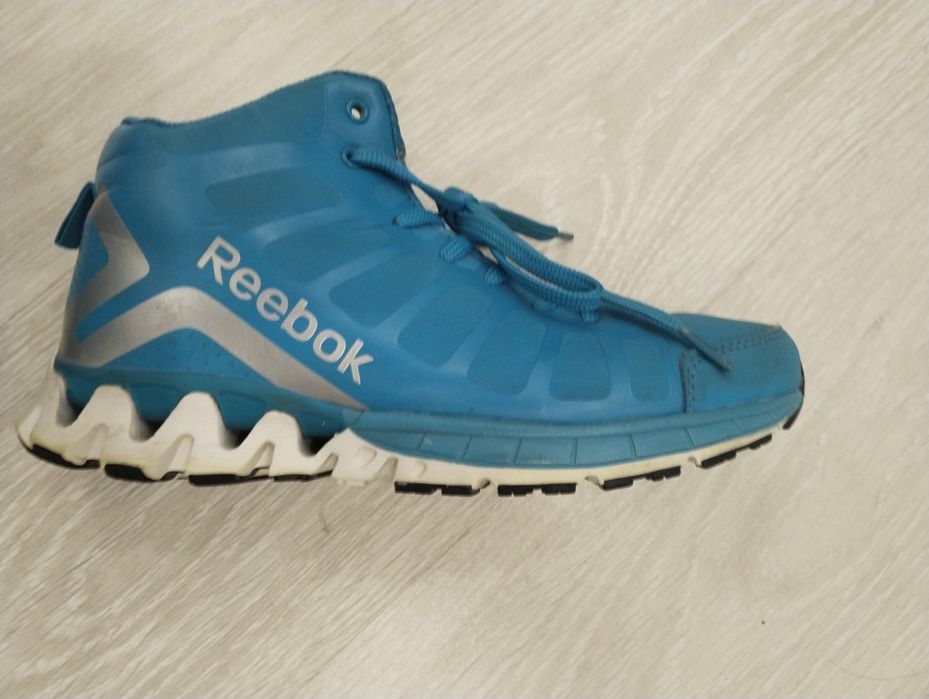 Reebok кроссовки с мехом