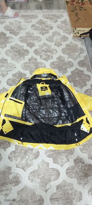 продам горнолыжную куртку
