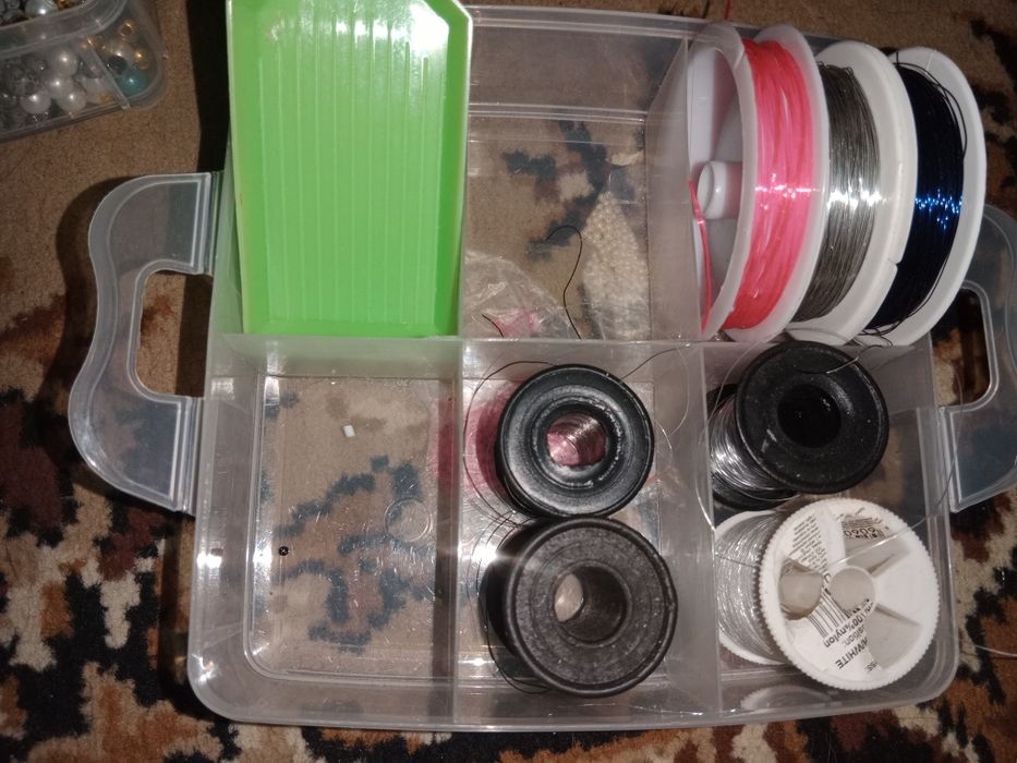 Набор бисера с  дополнениями