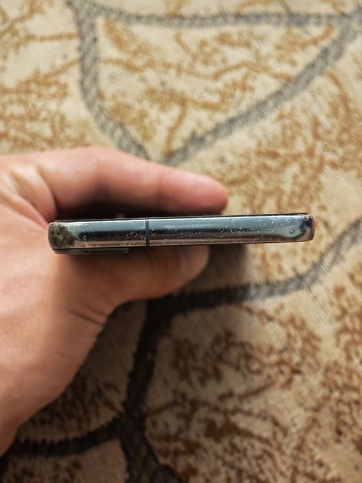 Samsung Galaxy s22 plus