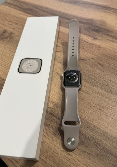 Продам apple watch series 8 41mm