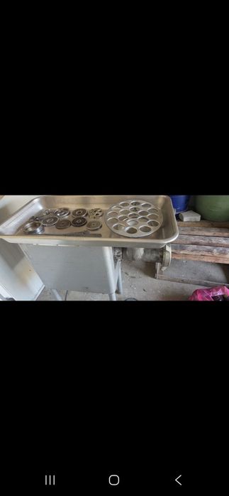 Masina profesionala de tocat carne