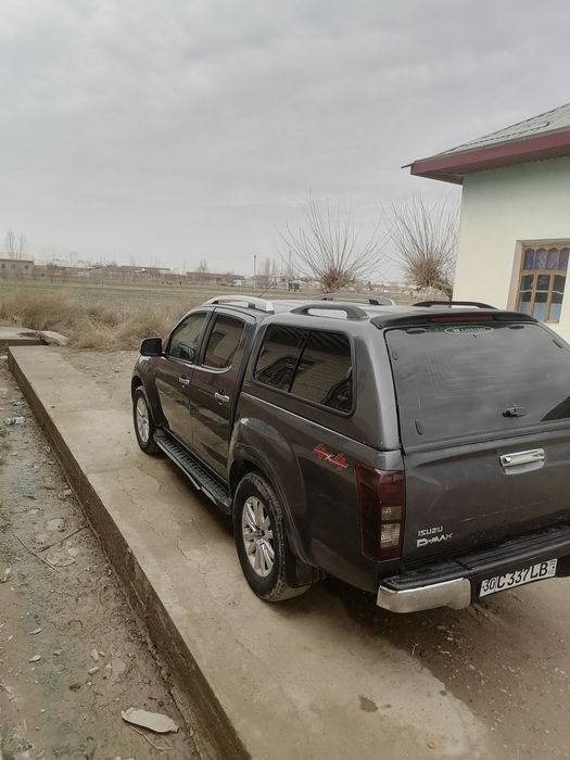 Isuzu D Max Irbis