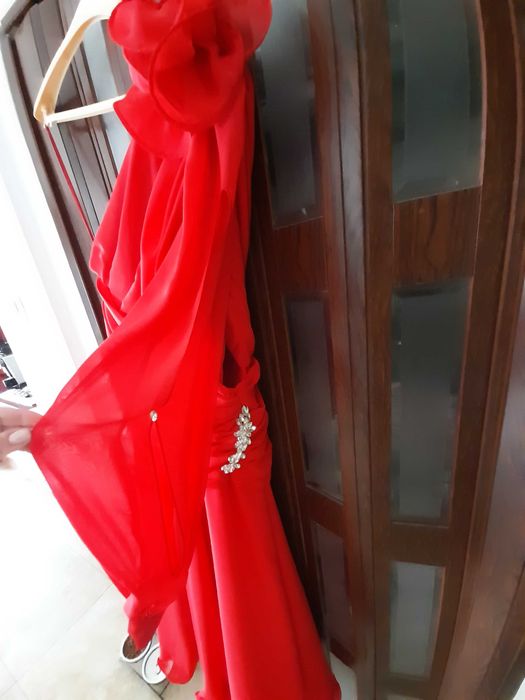 Rochie rosie din matase