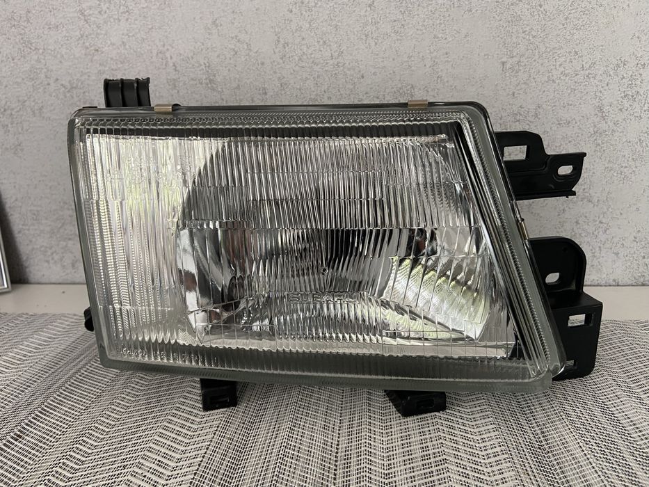 Десен Фар За Subaru Forester 1997-2003 НОВ
