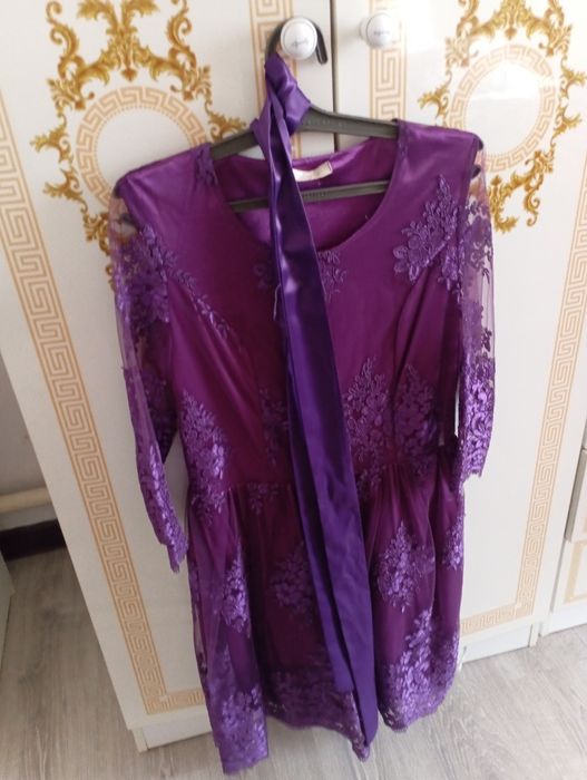 Продается платье