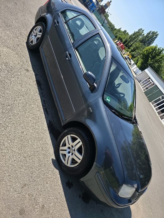 VOLKSWAGEN Bora 2000 — imagine 3