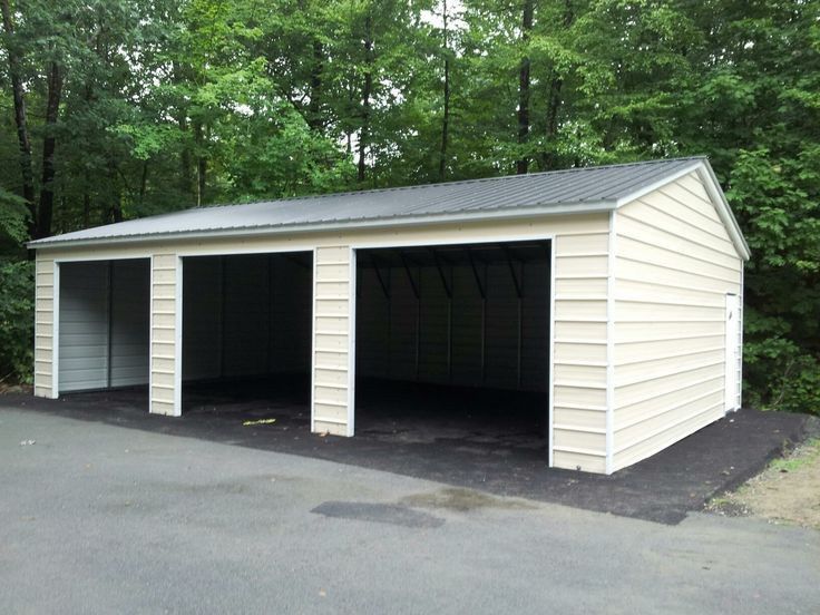 Vând garaje auto din panouri sandwich termoizolante