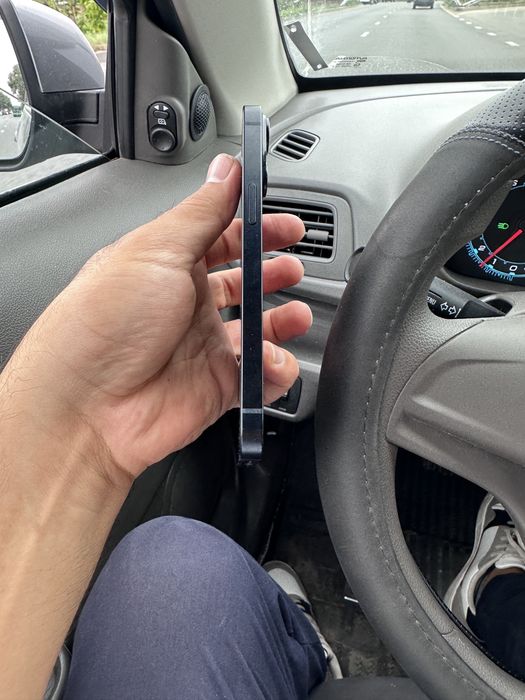 Iphone 14 заблокированный айклауд
