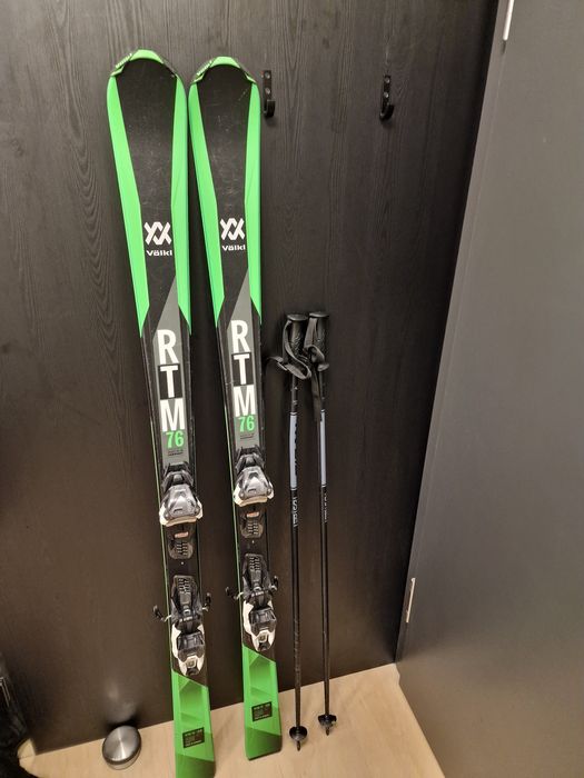 Set Schiuri, Casca, Clapari, Ochelari si Bete