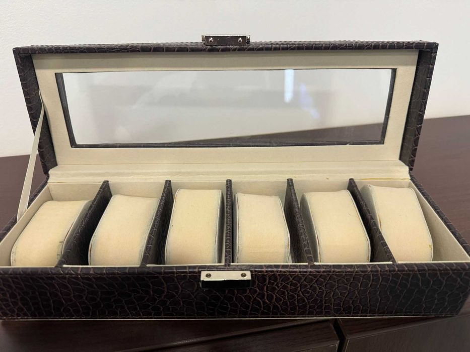 Cutie pentru ceasuri din piele maro