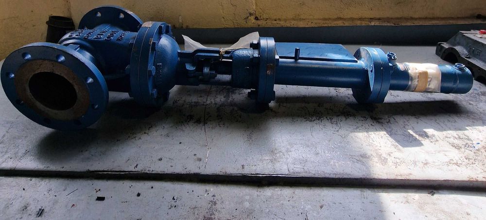 Спирателен Кран с хидравличен цилиндър (шибър) /  Siebeck - Rexroth